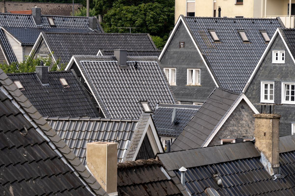 C.D.T. Couverture, chantier de couvreur zingueur à Versailles